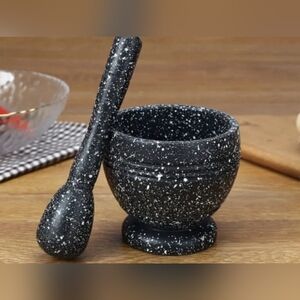 Complete Kitchen Spice & Herb Grinder Set: Garlic Press, Pepper Mill, T8MIS